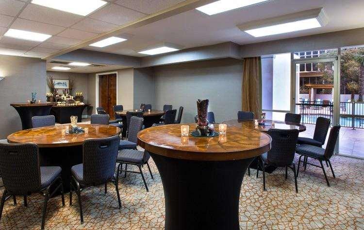 Hotel The Whitehall 4*