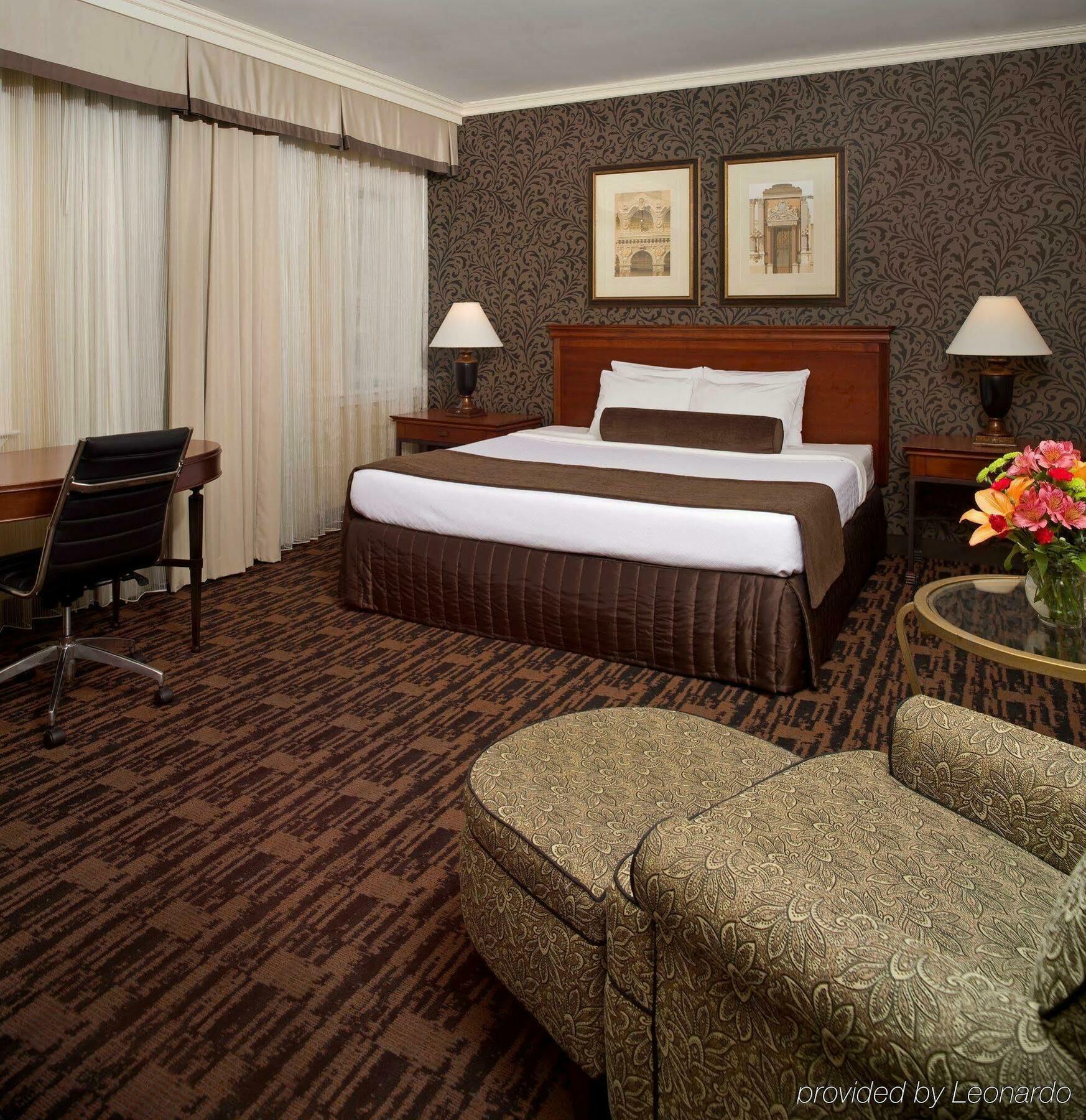 The Whitehall Hotel Houston